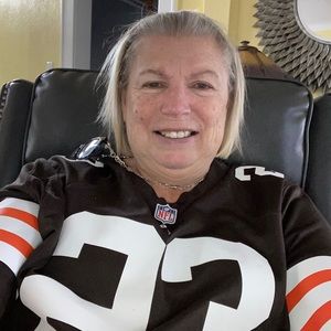 Meet your Posher, Pam